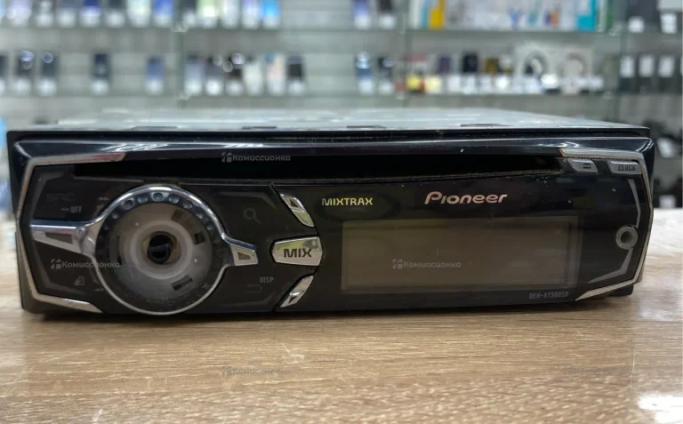 Автомагнитола  pioneer deh-x7500sd