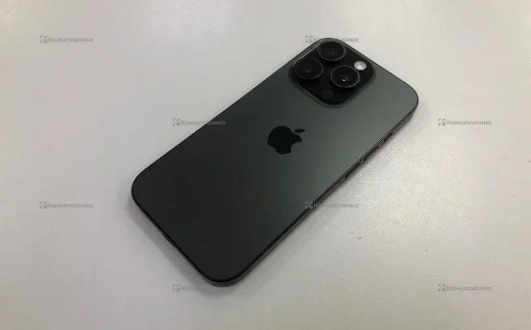 Apple iPhone 16 Pro 8/128 ГБ