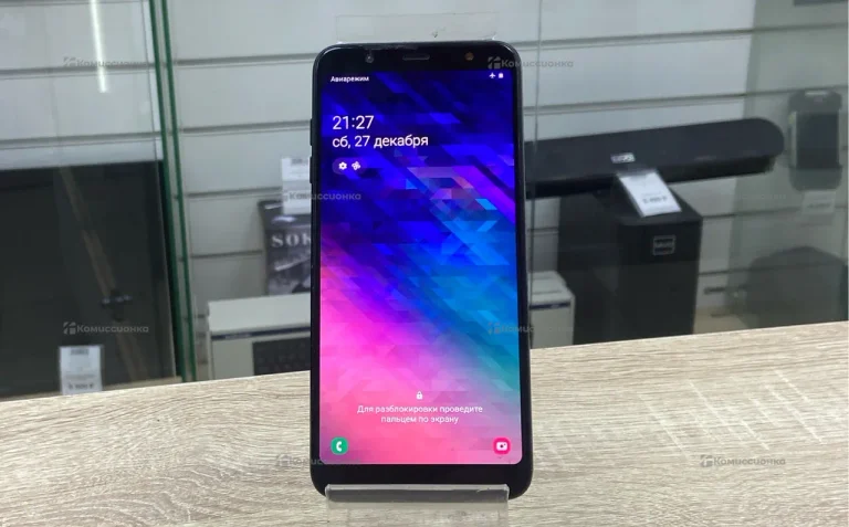 Samsung Galaxy A6+ (2018) 3/32 ГБ