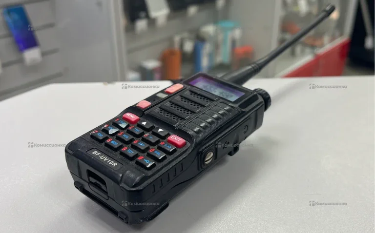 Рация  BF-UV10R