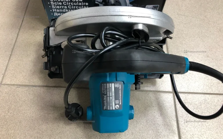 Циркулярная дисковая пила Makita сетевая