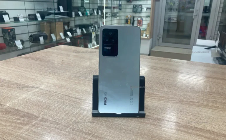 Xiaomi Poco F4 8/256 ГБ