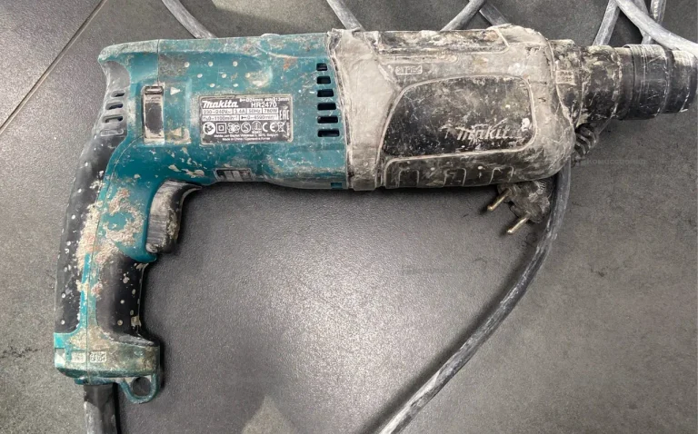 Перфоратор Makita HR2470 2020г.