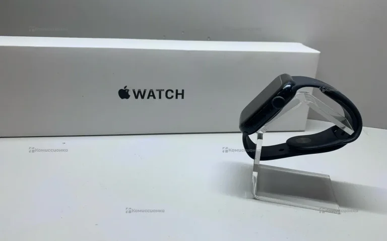 Apple Watch SE 2 44mm