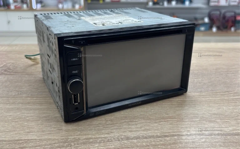Автомагнитола  Kenwood DDX155