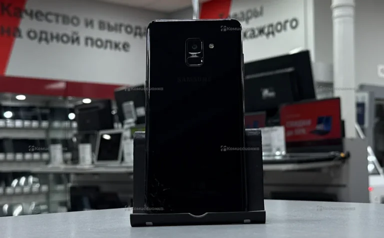 Samsung Galaxy A8+ (2018) 4/32 ГБ
