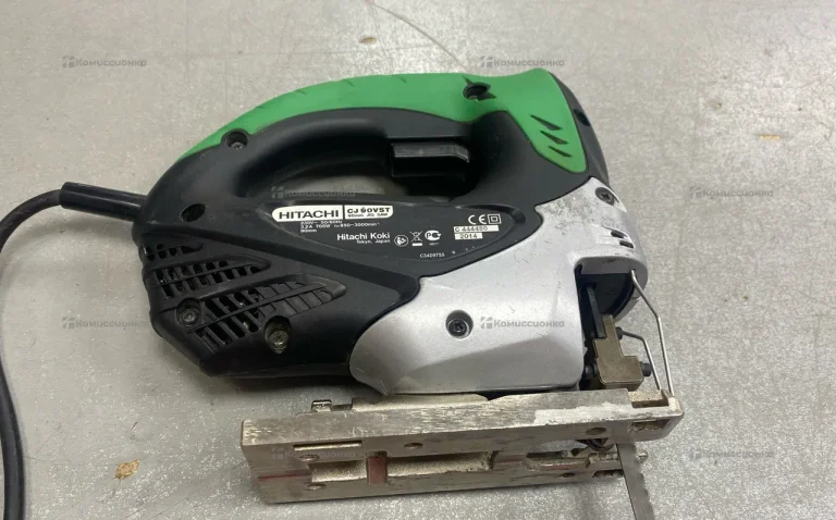 Электролобзик Hitachi CJ90VST
