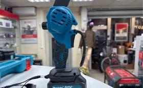 Купить аккумуляторная мини пила 21v б/у , в Москва и область Цена:1590рублей