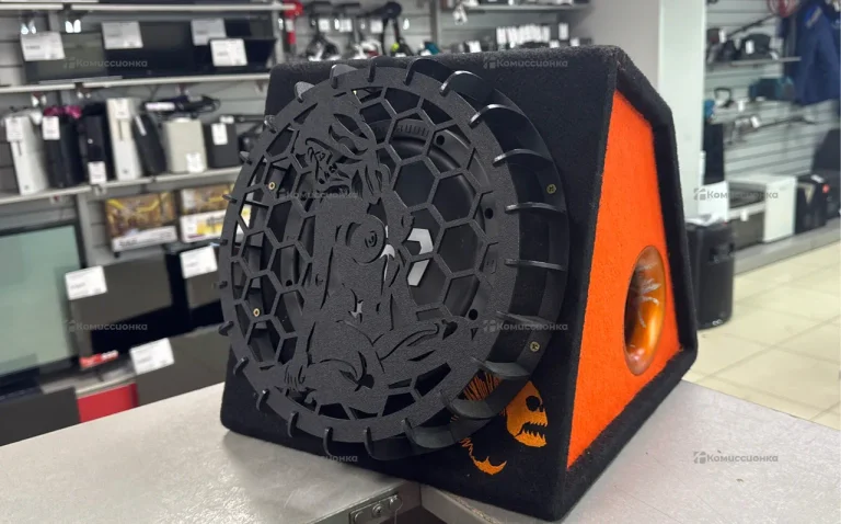 Сабвуфер  DL Audio Piranha 8A