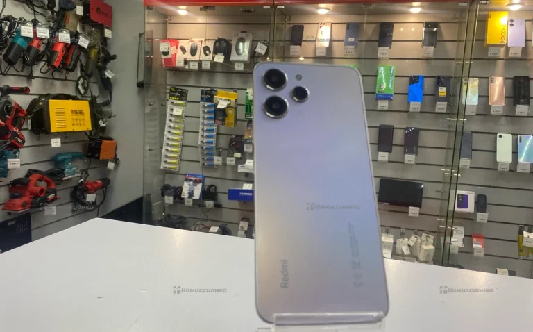 Xiaomi Redmi 12 8/128 ГБ