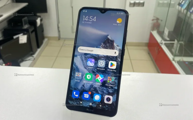 Xiaomi Redmi 8 3/32 ГБ