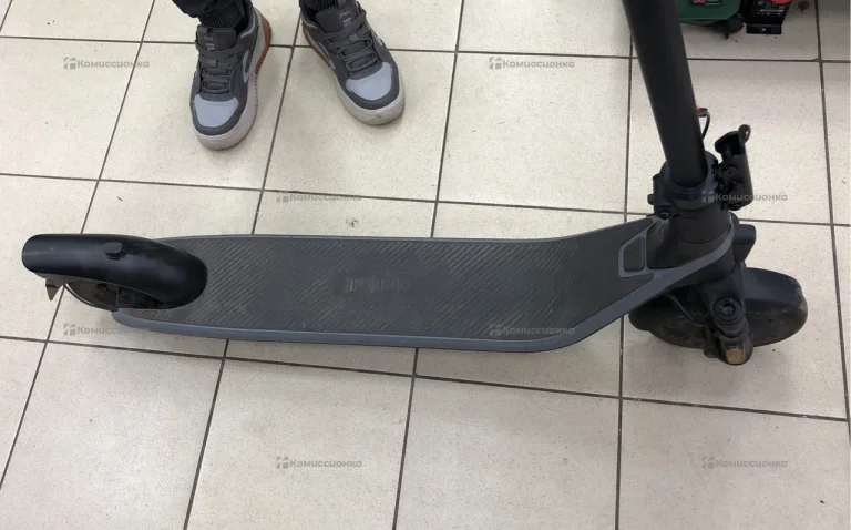 Самокат Ninebot E2 plus