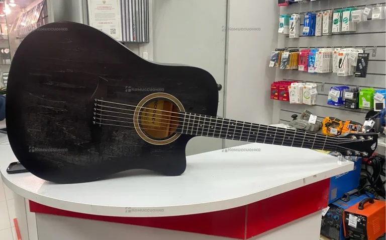 Гитара ROCKDALE