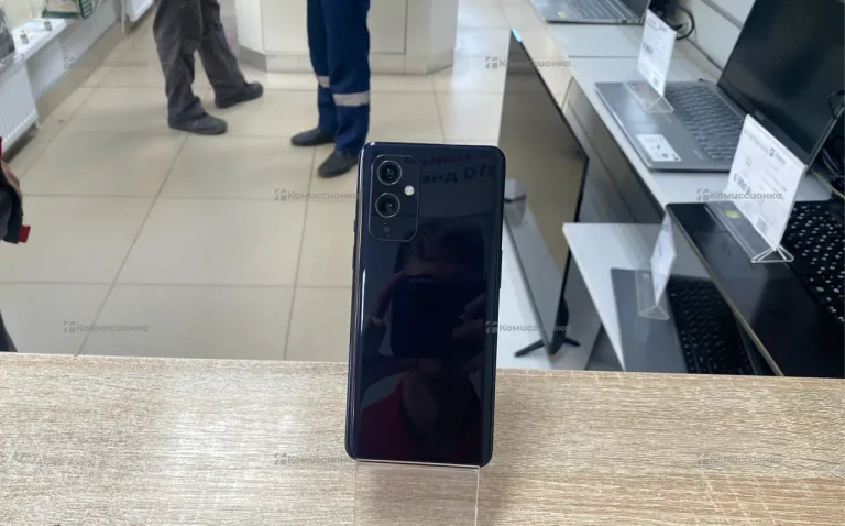 OnePlus OnePlus 9 5G 8/128 Gb