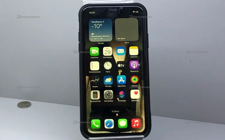 Apple iPhone XR 3/128 ГБ