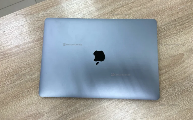 Ноутбук MacBook Air 13 2020 M1