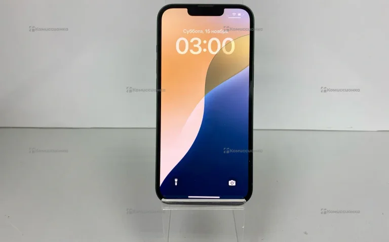 Apple iPhone 13 4/128 ГБ