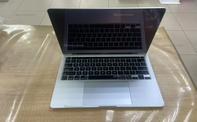 Ноутбук  MacBook Pro 13 2020