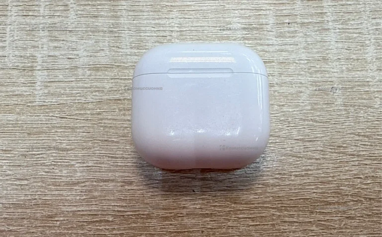 Наушники Apple AirPods 4 (без шумодава)
