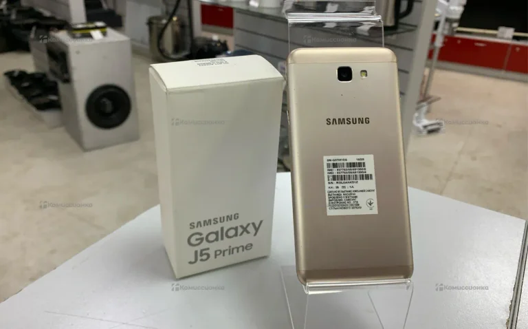 Samsung Galaxy J5 (2017) 2/16 ГБ
