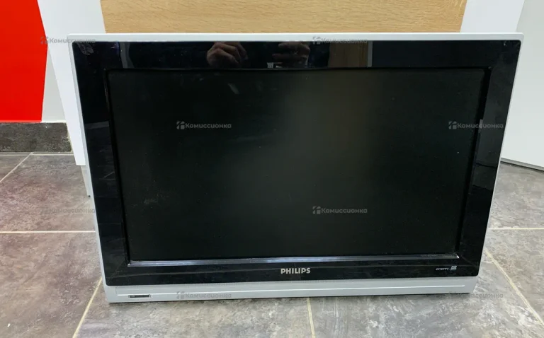 Телевизор Philips 26PFL5322