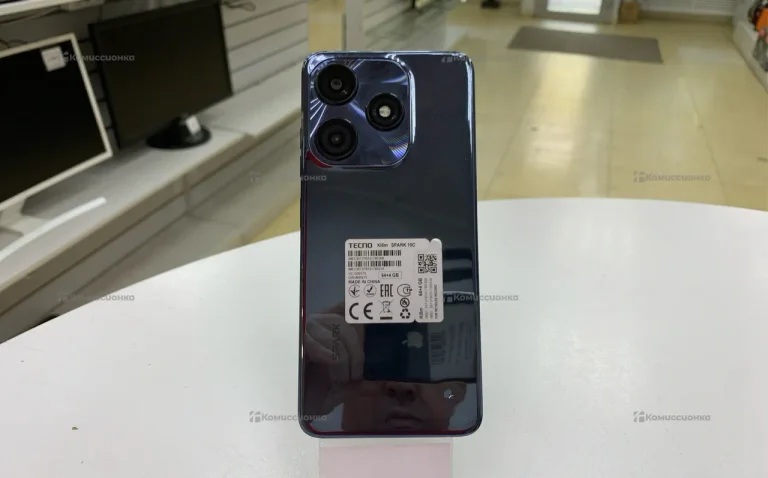 Tecno Spark 10C 4/64 ГБ