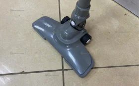 Пылесос  Dexp 600w