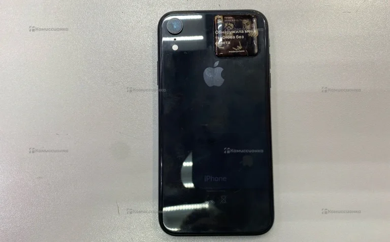Apple iPhone XR 64Gb: