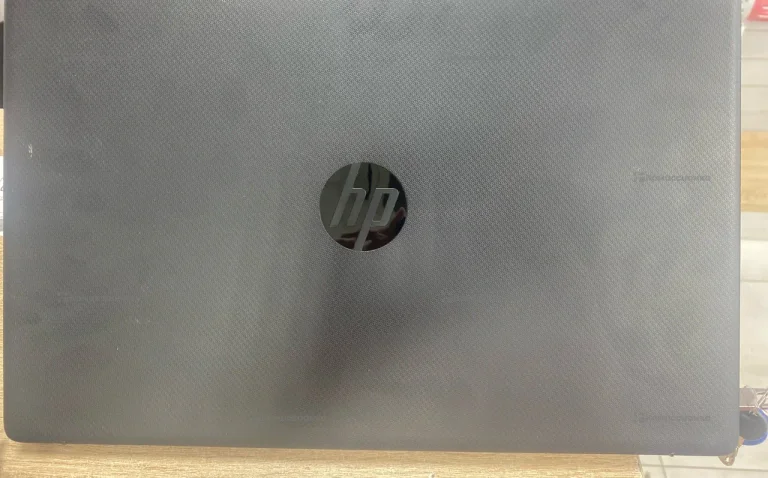 Ноутбук  HP RTL8821CE
