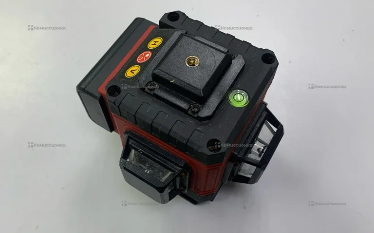 Лазерный уровень elitech пл 12л-зел