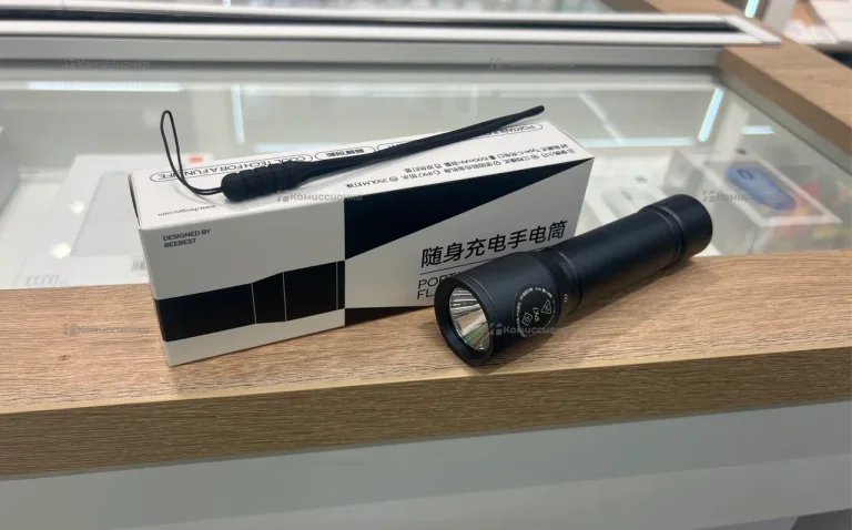 Портативный фонарь Beebest Portable Flashlight F1P (черный)