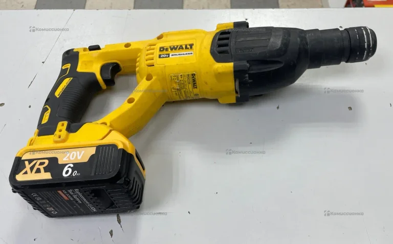 Перфоратор dewalt DCH133