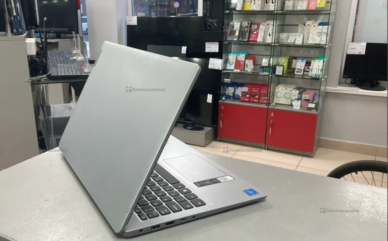 Ноутбук  Lenovo IdeaPad 1 15IGL7
