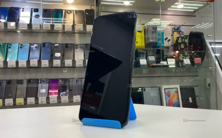 Infinix Hot 12 Play 4/64 ГБ