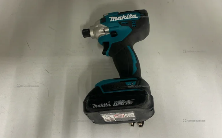 Винтоверт Makita DTD156