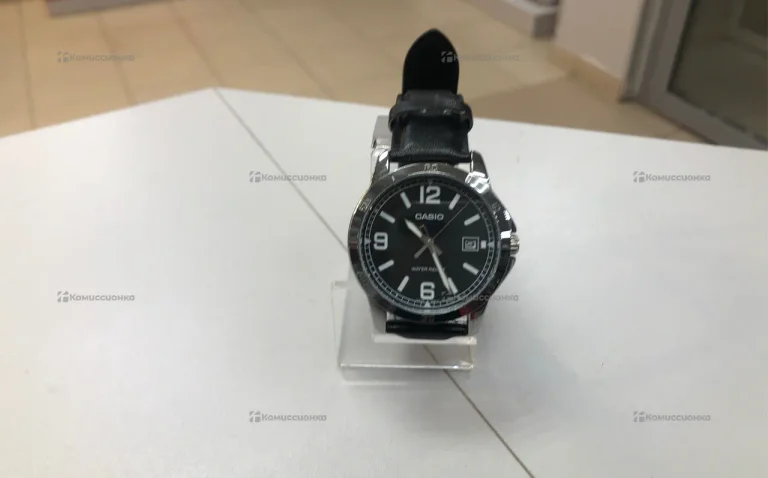 Часы  Casio MTP-v004