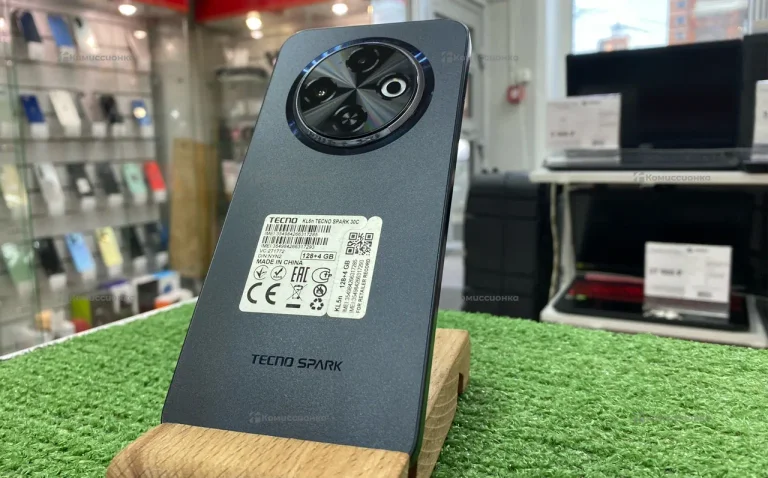 Tecno SPARK 30C 4/128 ГБ