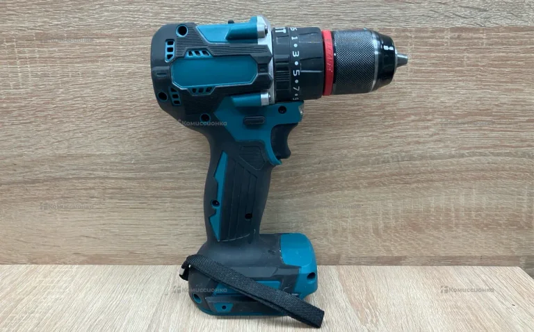 Аккумуляторный шуруповерт Makita (реплика)