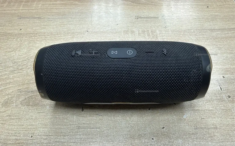 Колонка  JBL Charge 3