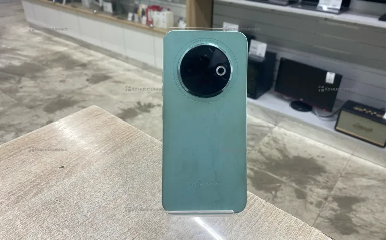 Tecno Spark 30C 6/128 ГБ