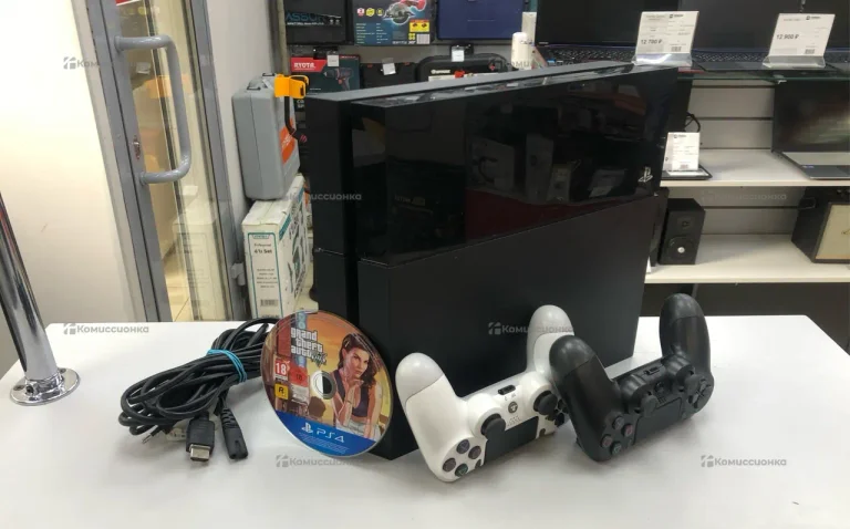 Приставка PS4. ps 4 fat 500gb