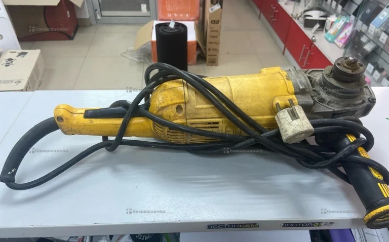 УШМ Dewalt большая 230