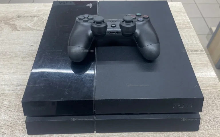 Приставка Sony PlayStation 4 Fat 500Gb