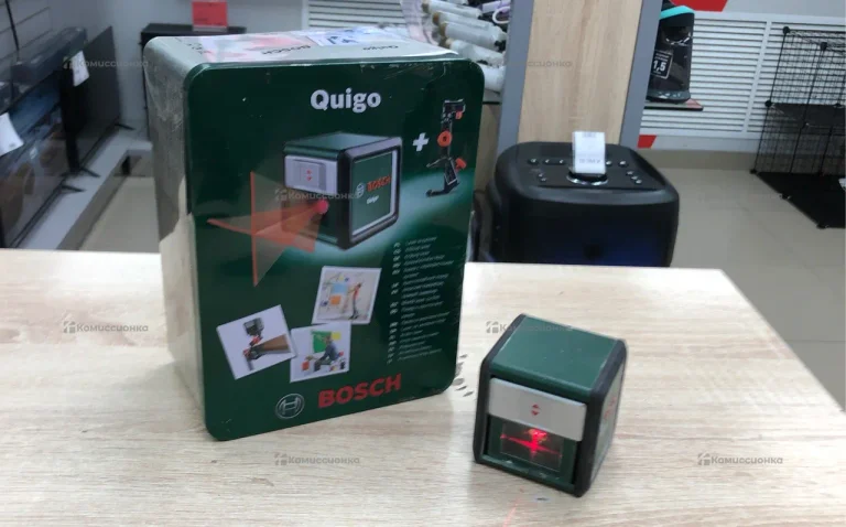 Лазерный уровень Bosch Quigo