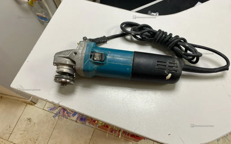 УШМ Makita 9558HN