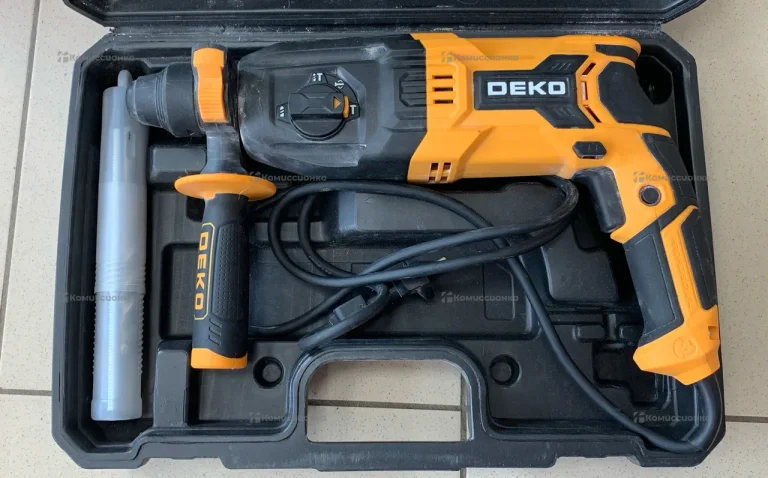 Перфоратор Deko DKH950W