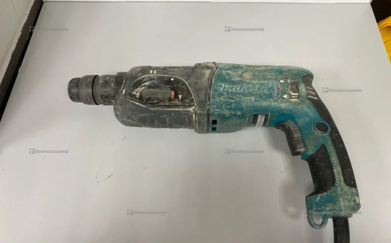 Перфоратор Makita HR2470