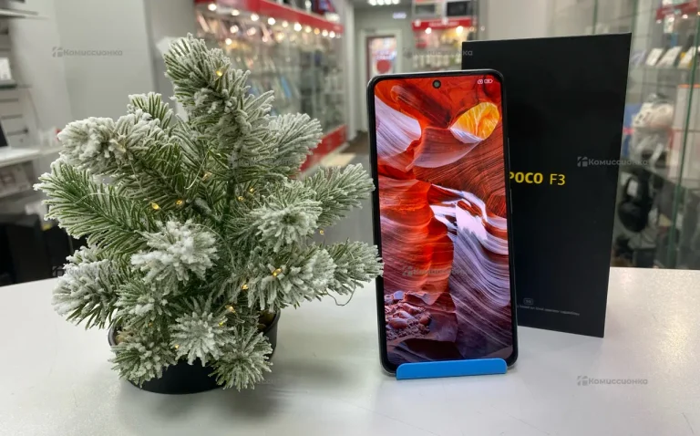 Телефон Xiaomi Poco F3 8/256 ГБ