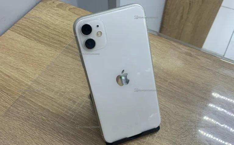 Apple iPhone 11 4/64 ГБ