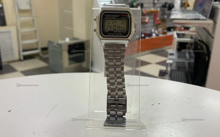 Часы Alarm Chrono